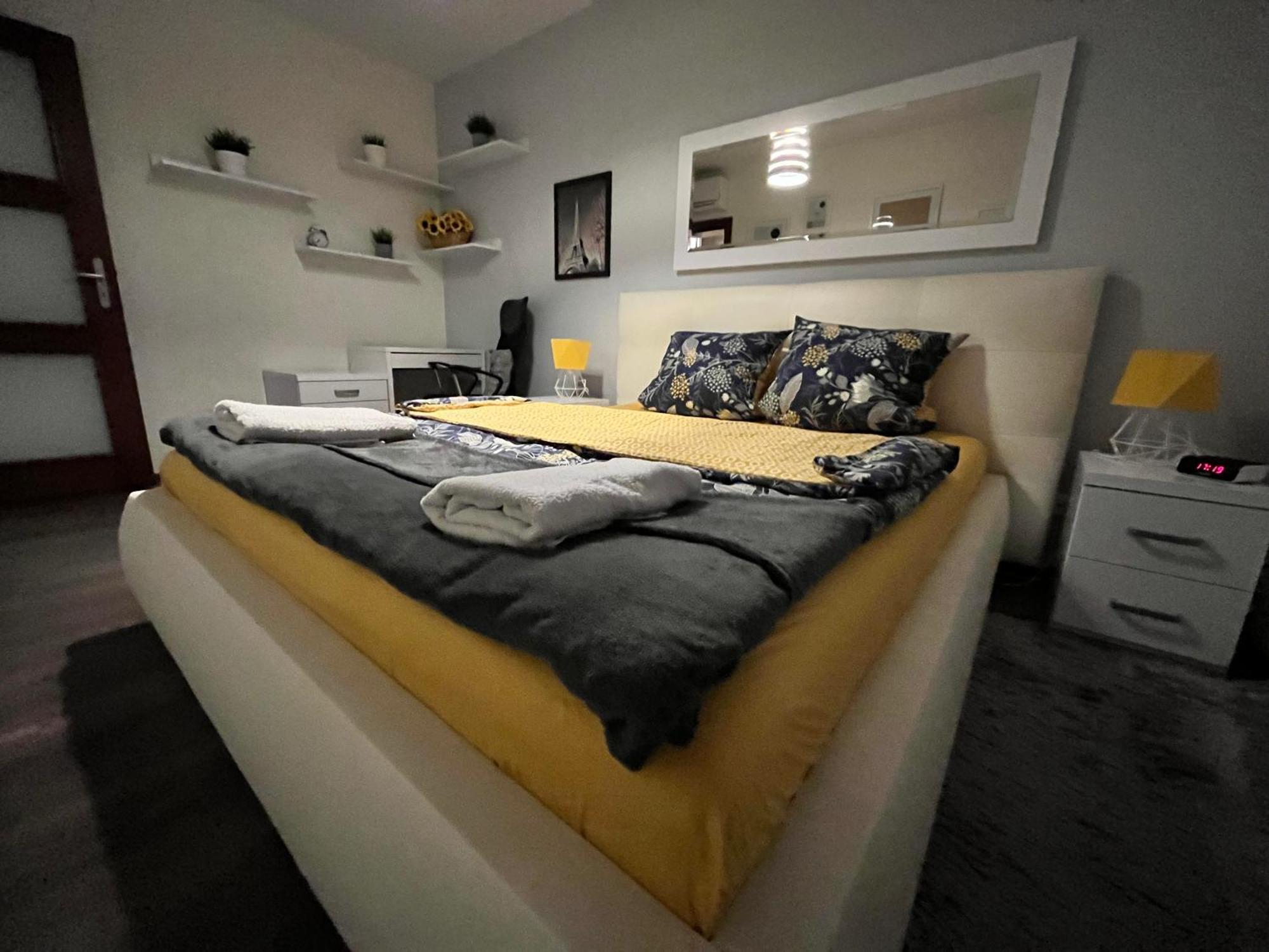Cracow Stay Premium Apartments Free Parking - 3 X Room - 3 X Aircondition Cracóvia Exterior foto